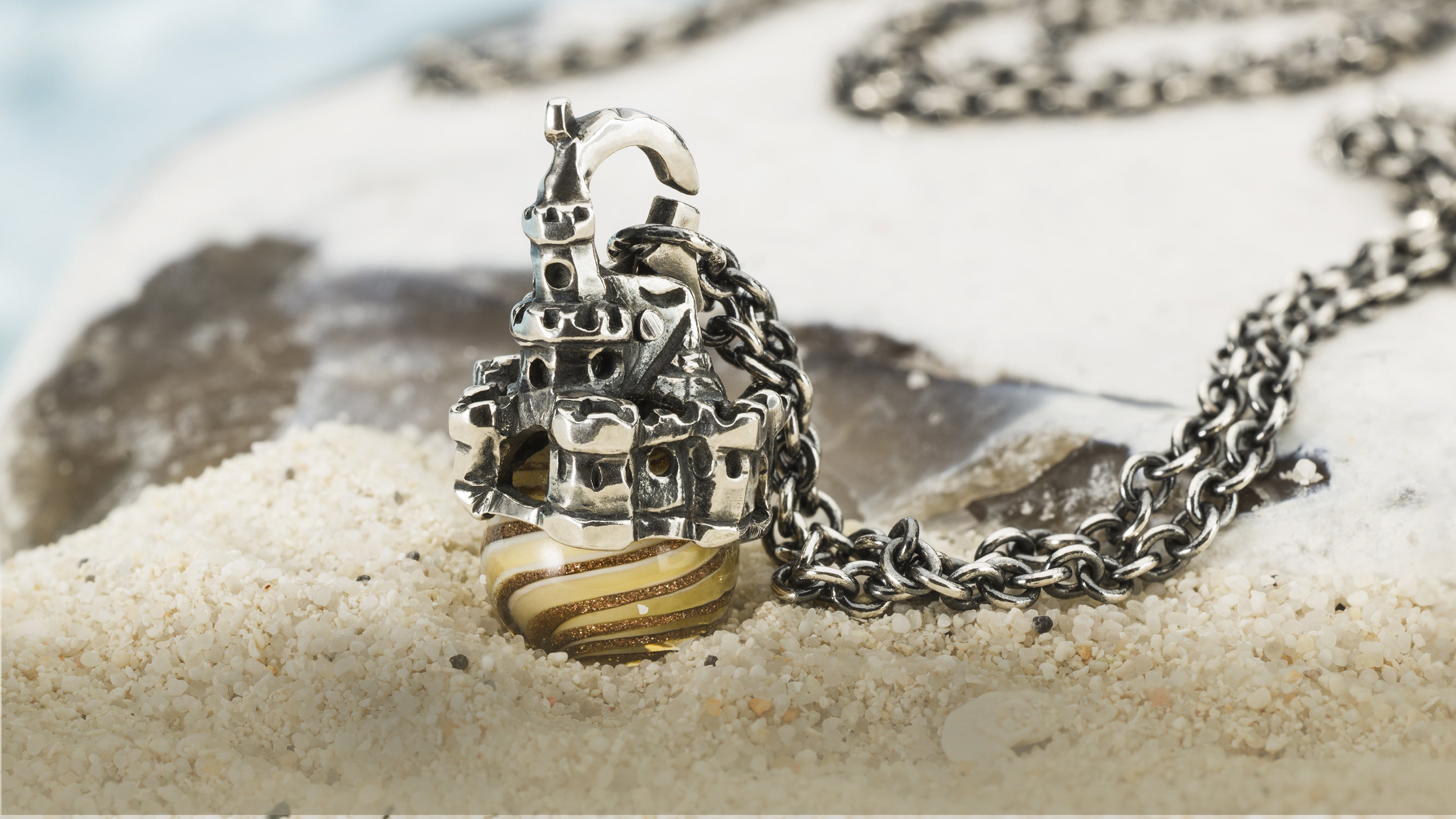 Necklace Pendants – Trollbeads
