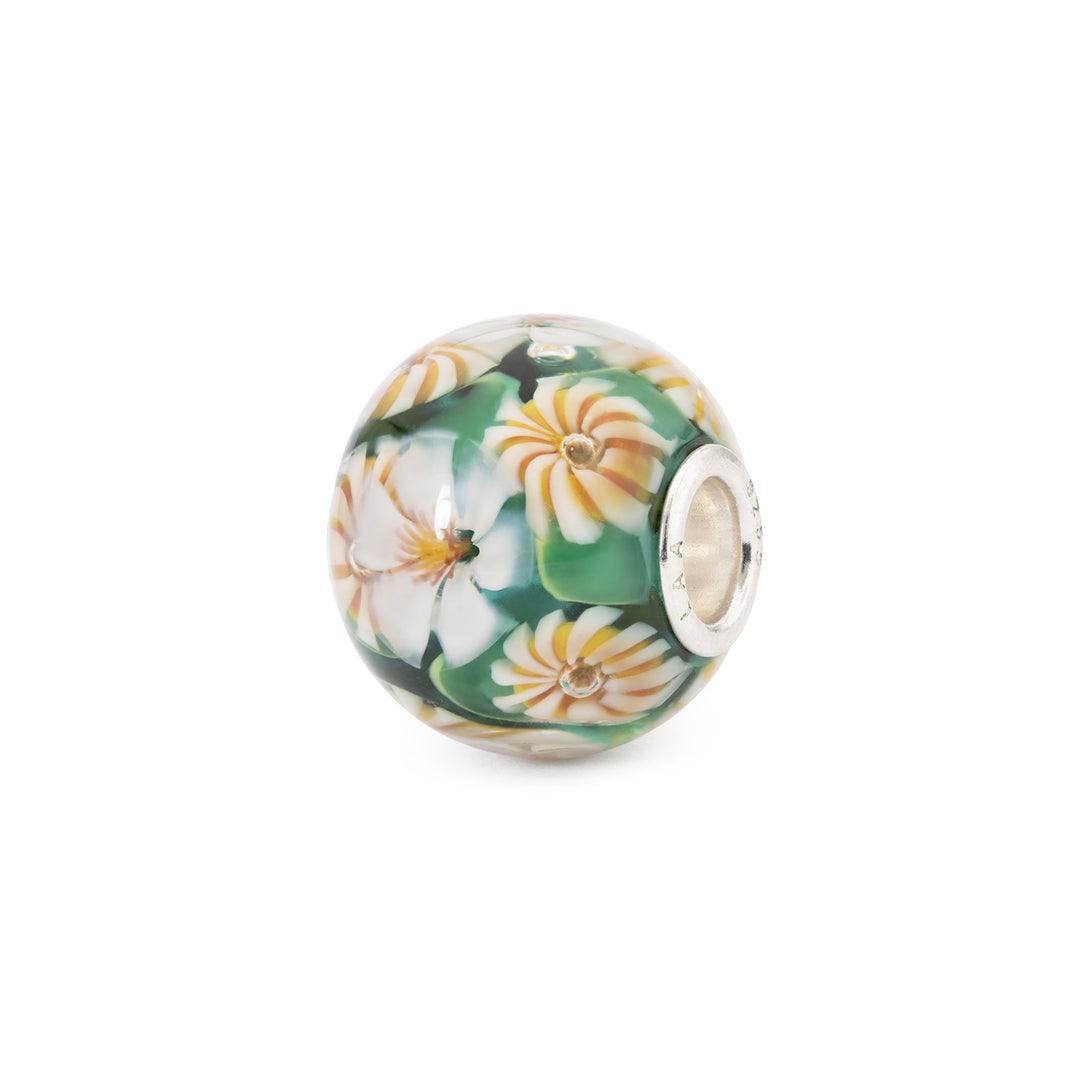 ご予約品　trollbeads 3点　レッド　ホワイト系 New in – Trollbeads
