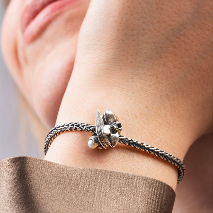 Narcissus of December Bead – Trollbeads