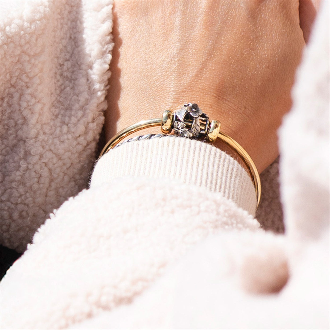 Joy Flutters TAGBE-60014