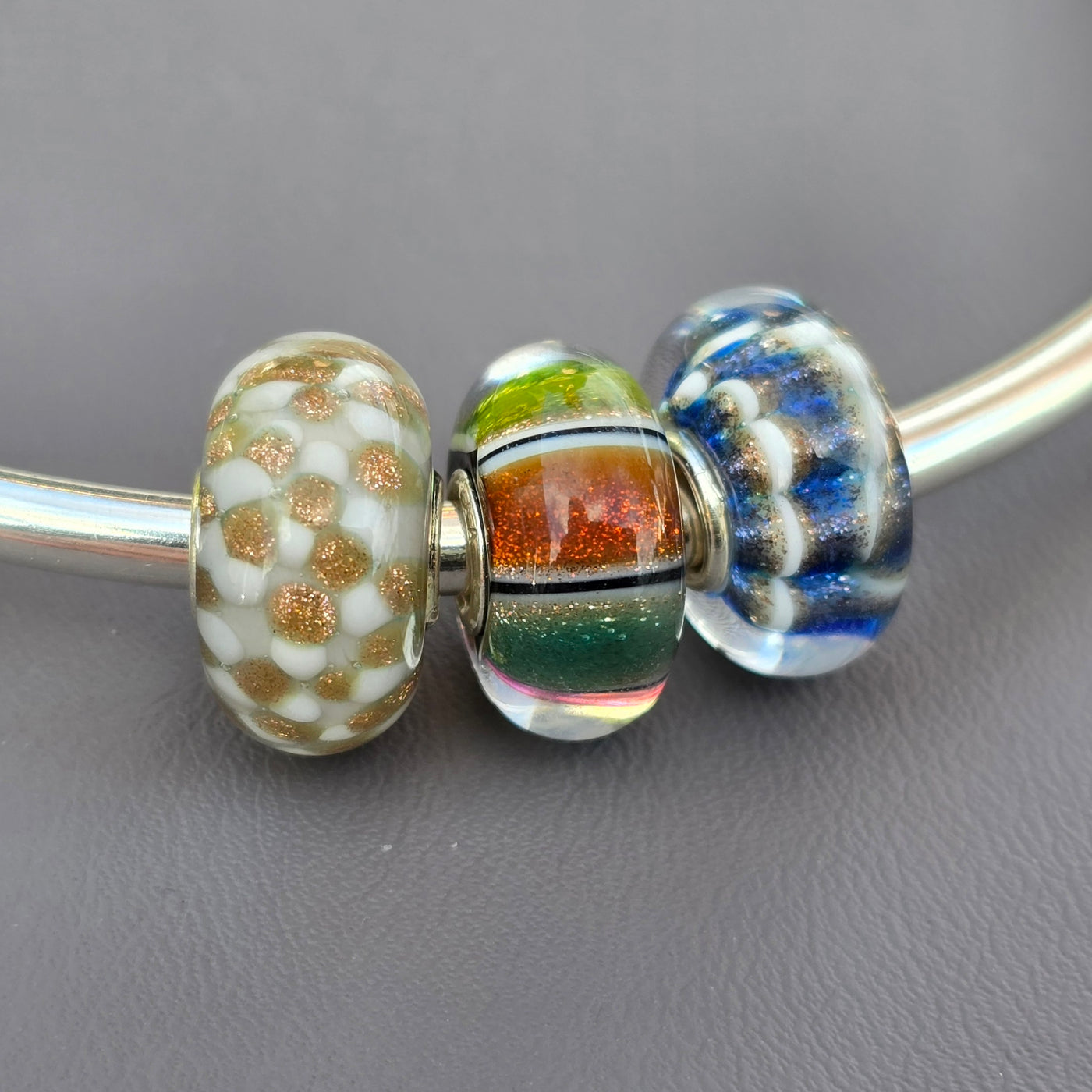 Glittering Ribbon Trio