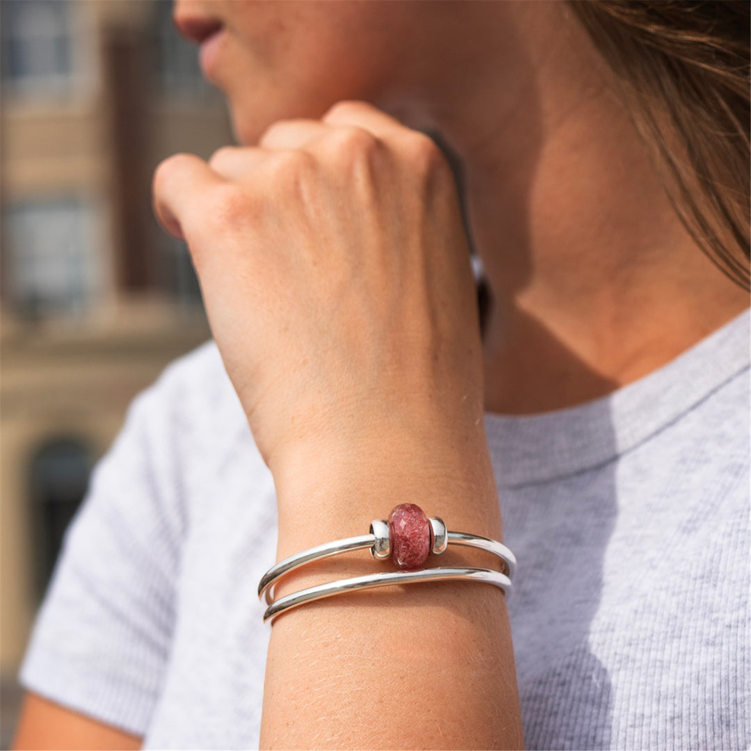 Strawberry Quartz Bead – Trollbeads