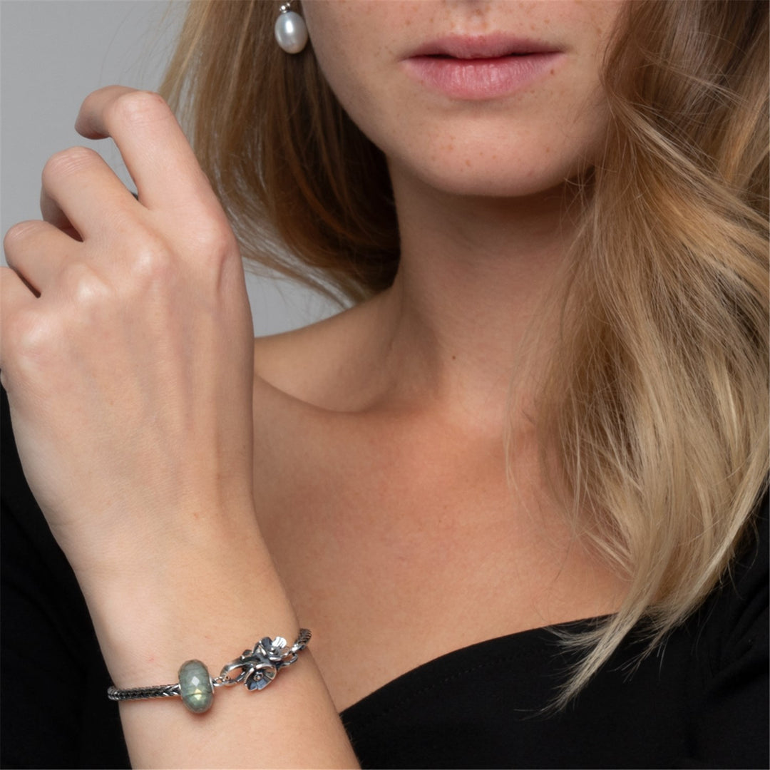 Crisp Flower Clasp – Trollbeads