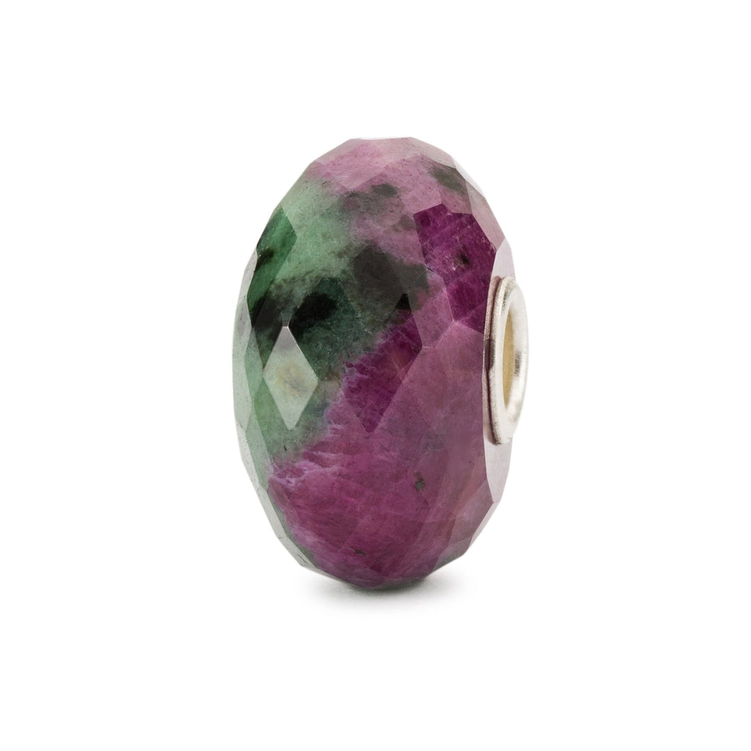 Ruby Zoisite Bead – Trollbeads
