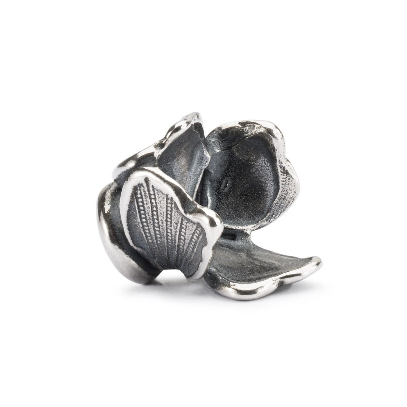 Delicate Flower - a beautifully crafted silver bead that features the design of a open flower and inside the open flower it's possible to fit a round gemstone. 