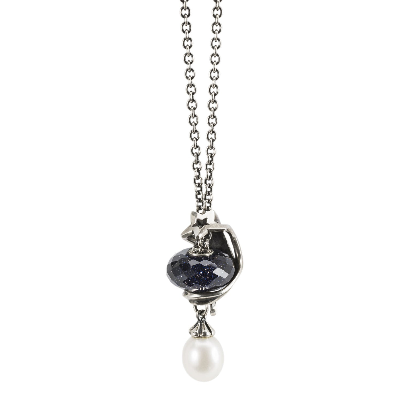Fantasy Necklace With White Pearl