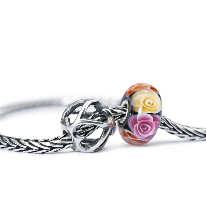 ac582a99-b30a-44df-8b1a-