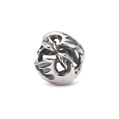 Dancing Dragons - a sterling silver bead with two dragons facing each other and dancing, adding a touch of mythical magic to your jewelry.