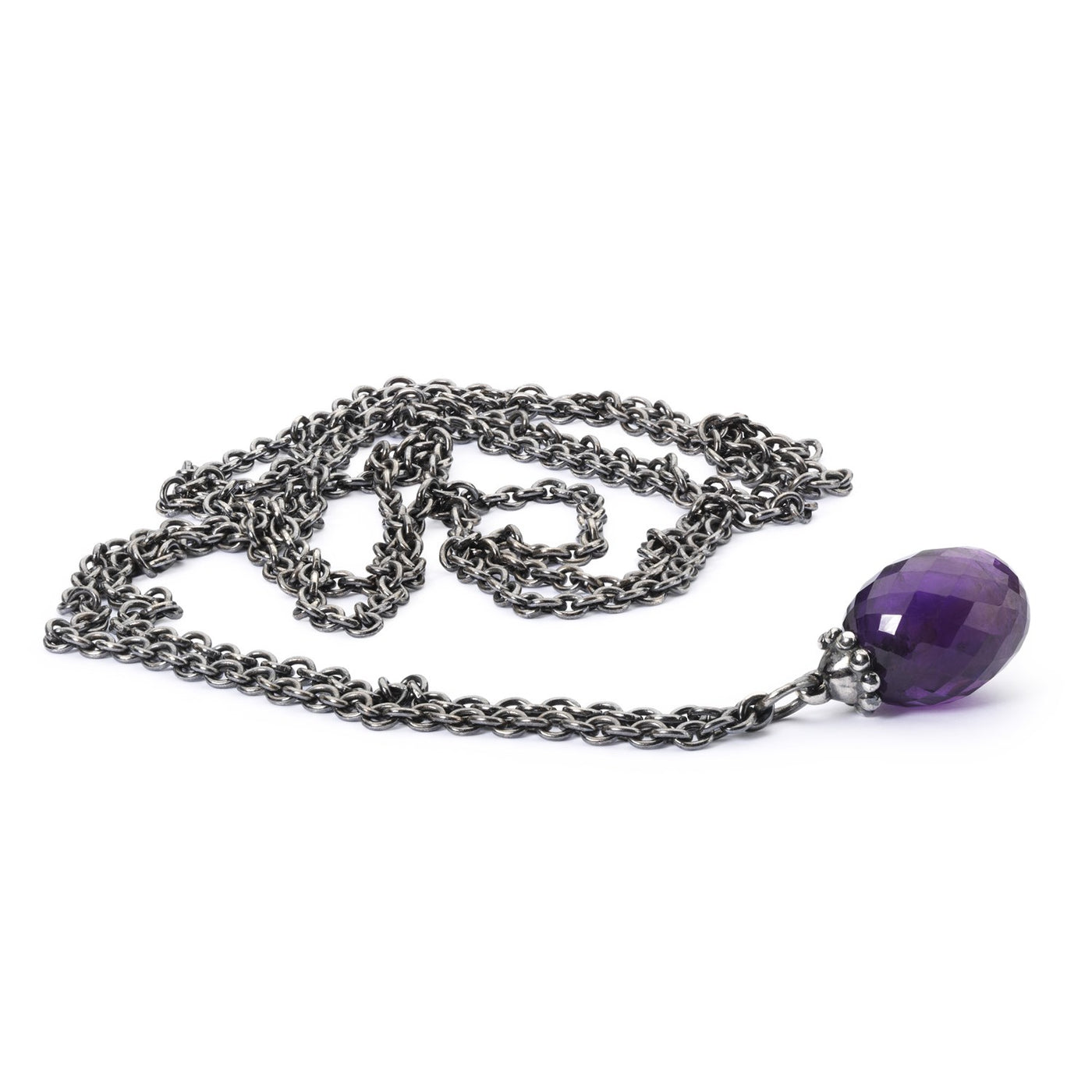 Fantasy Necklace with Amethyst, featuring a delicate chain and a stunning pendant made of amethyst that has a faceted cut, adding a pop of color and glamour to any outfit.